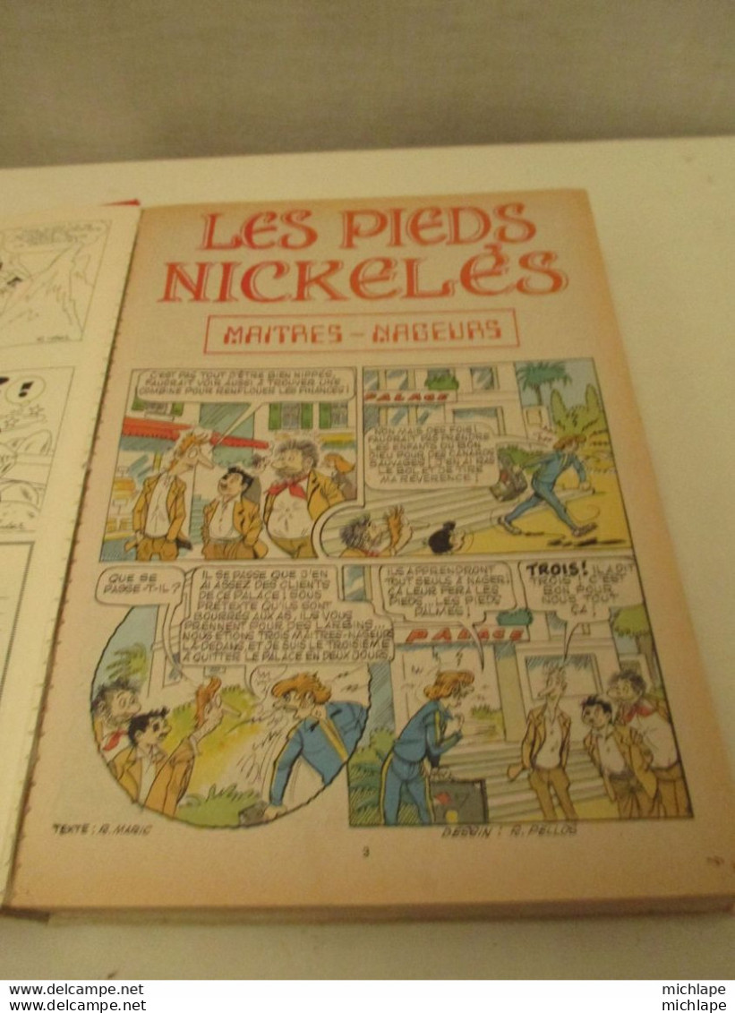 Album Relié  De 5 Numéros Des Pieds Nickelés N° 19  (1977 )  750 Gr - Altri & Non Classificati