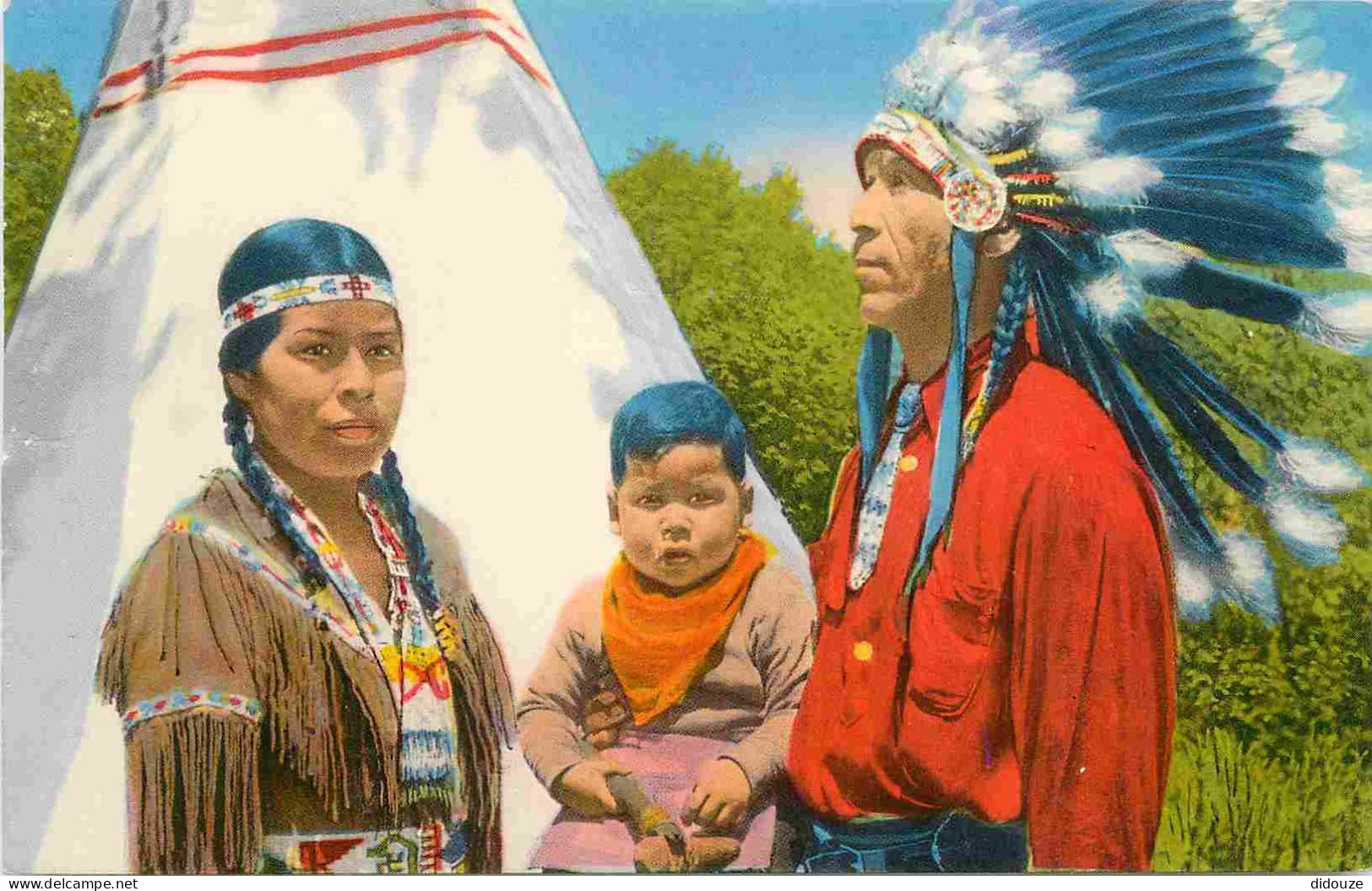 Indiens - Indian Family - Cherokee Indian Reservation - North Carolina - CPM Format CPA - Voir Scans Recto-Verso - Indianer