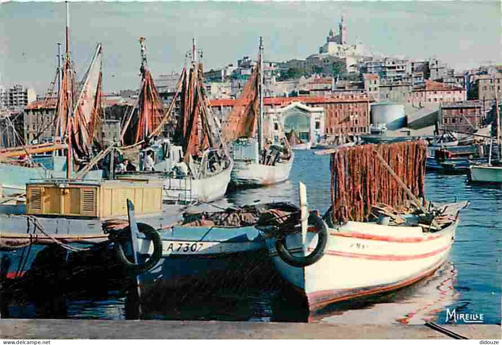 13 - Marseille - Le Vieux Port - Notre Dame De La Garde - Bateaux - Carte Neuve - CPM - Voir Scans Recto-Verso - Oude Haven (Vieux Port), Saint Victor, De Panier