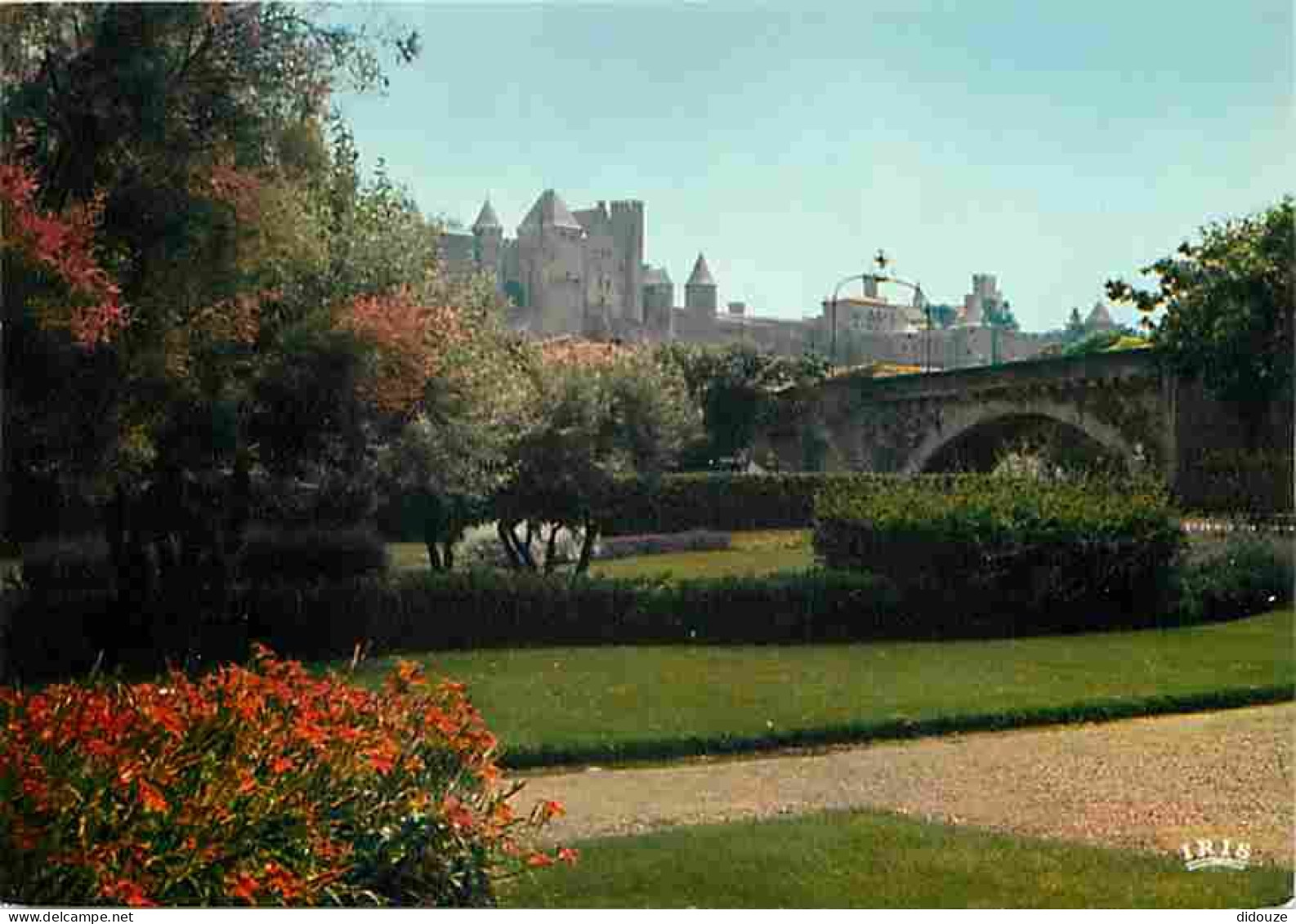 11 - Carcassonne - La Cité Médiévale - Vue Sur La Cité - CPM - Voir Scans Recto-Verso - Carcassonne