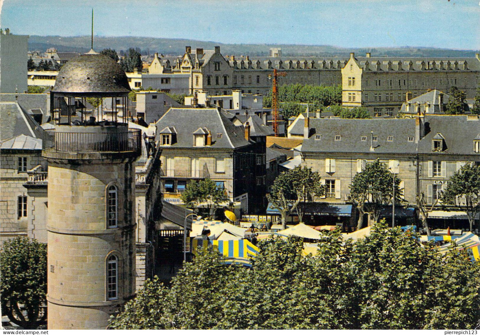 19 - Brive - Vue Partielle - Au Fond, Le Lycée D'Arsonval - Brive La Gaillarde