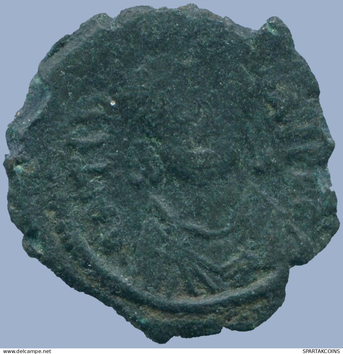 MAURICE TIBERIUS DECANUMMIUM CONSTANTINOPLE 582-602 2.31g/11mm #ANC13686.16.D.A - Byzantines
