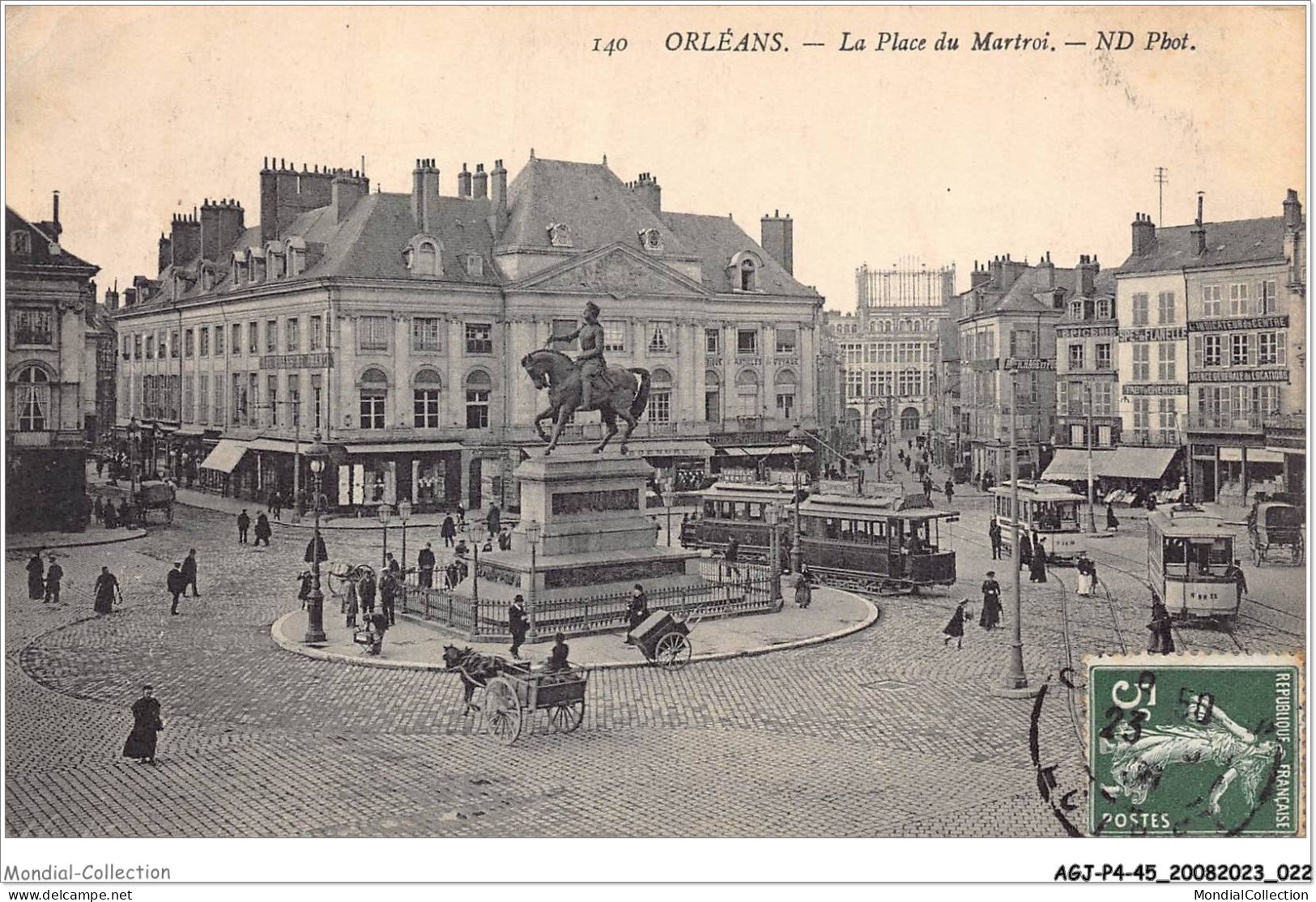 AGJP4-0283-45 - ORLEANS - La Place Du Martroi  - Orleans