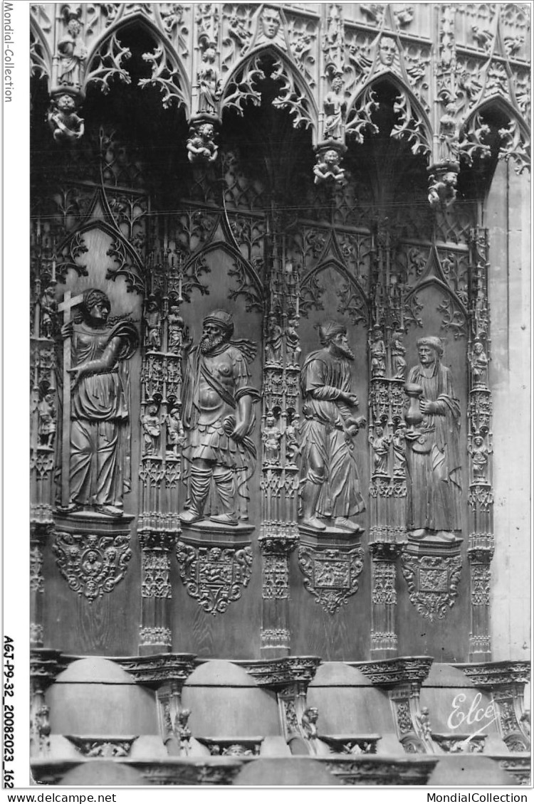 AGJP9-0804-32 - AUCH - Gers - La Cathédrale - Quelques Statues En Bois Sculpté Du XVIe S  - Auch