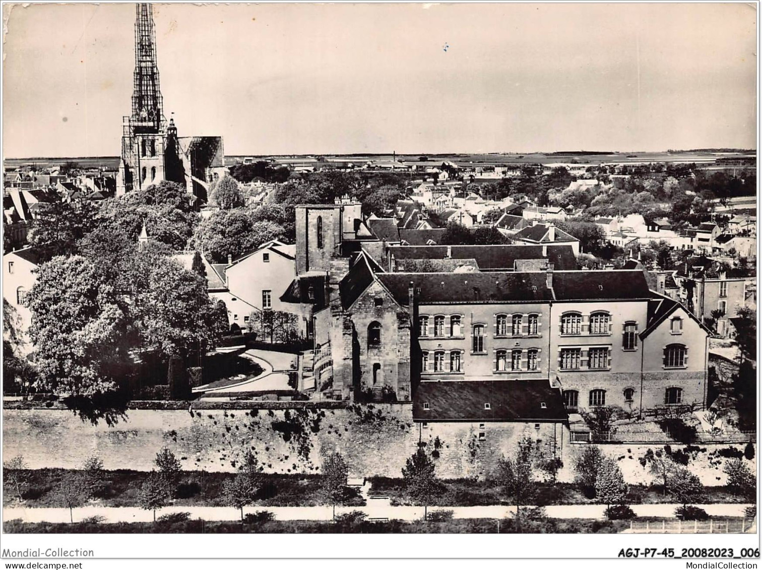 AGJP7-0563-45 - En Avion Au-dessus De - PITHIVIERS - Loiret - L'ancienne Collégiale Saint-gorges - L'école Des Filles  - Pithiviers