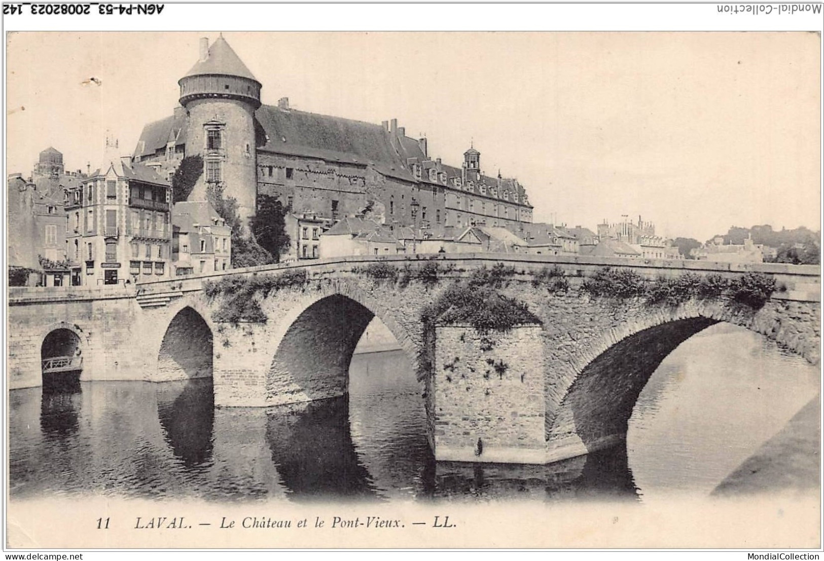 AGNP4-0330-53 - LAVAL - Le Chateau Et Le Pont-vieux - Laval