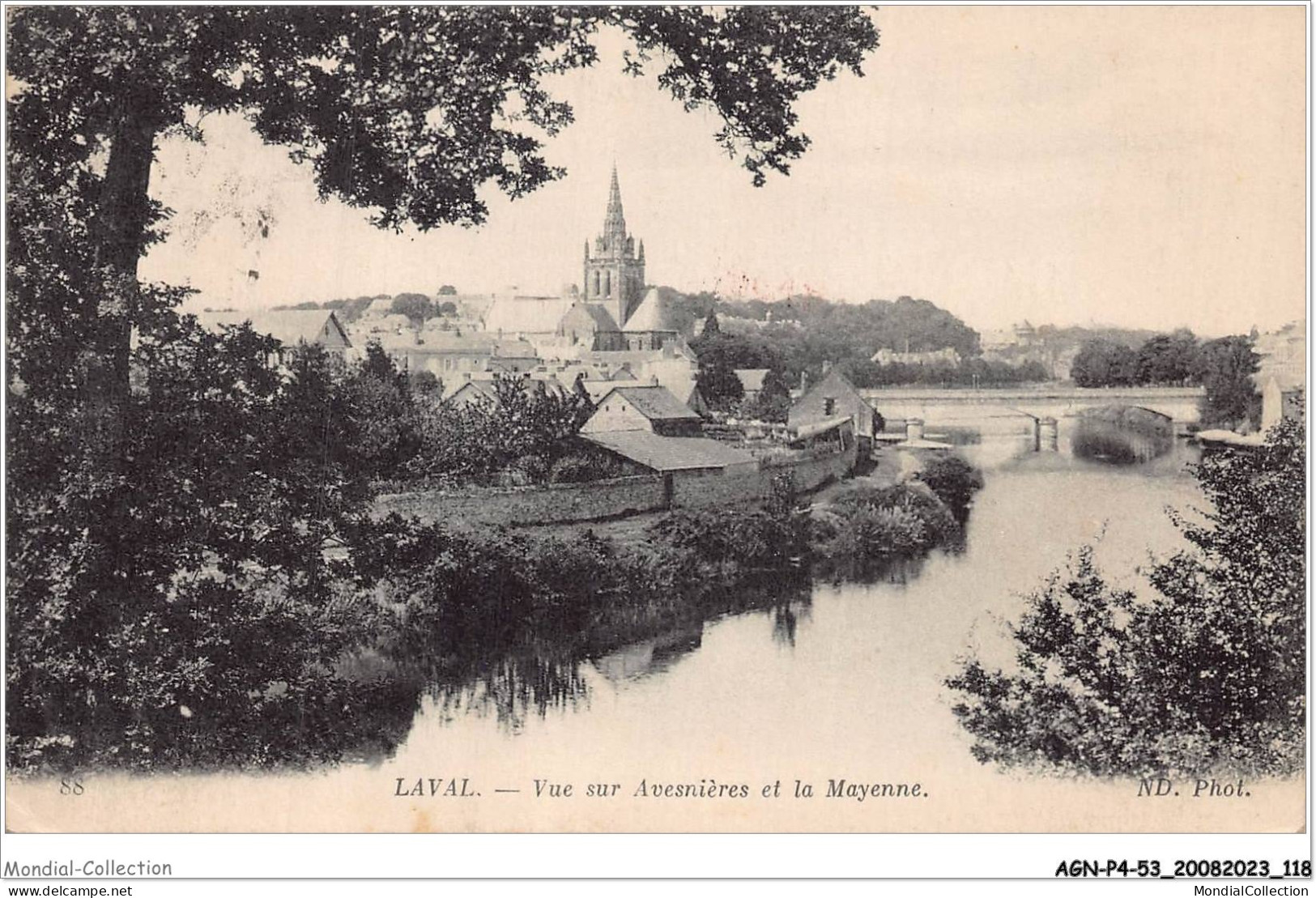 AGNP4-0318-53 - LAVAL - Vue Sur Avesnières Et La Mayenne - Laval