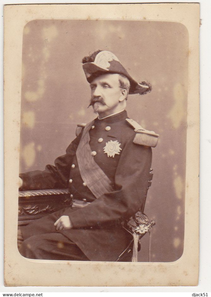 Ancienne Photographie Collée Sur Un Carton épais / Militaire / E. APPERT - PARIS - Ancianas (antes De 1900)