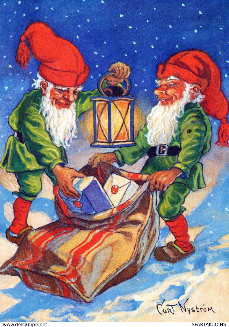 WEIHNACHTSMANN SANTA CLAUS Neujahr Weihnachten GNOME Vintage Ansichtskarte Postkarte CPSM #PBL837.A - Kerstman