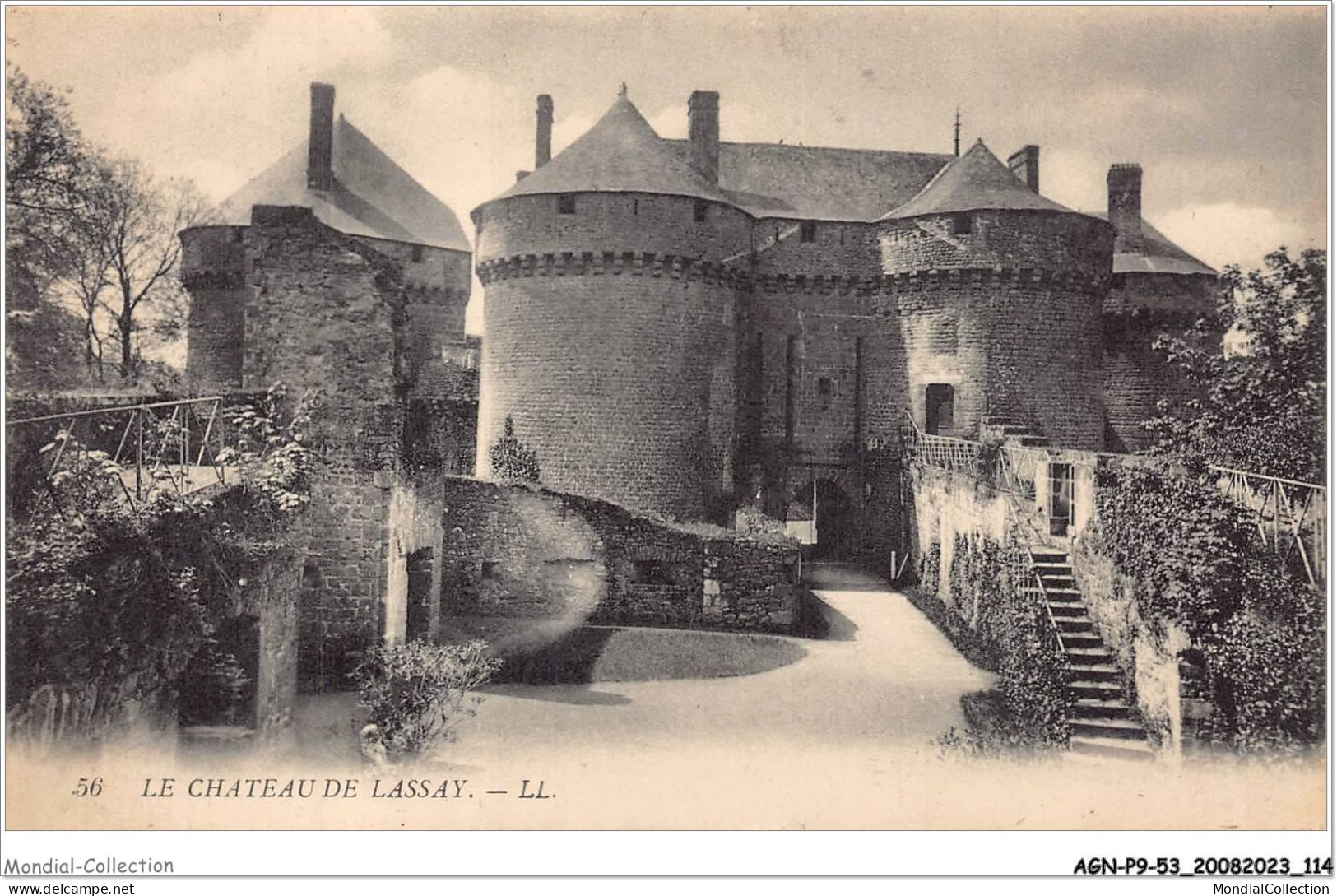 AGNP9-0770-53 - LASSAY - Le Chateau De Lassay - Lassay Les Chateaux
