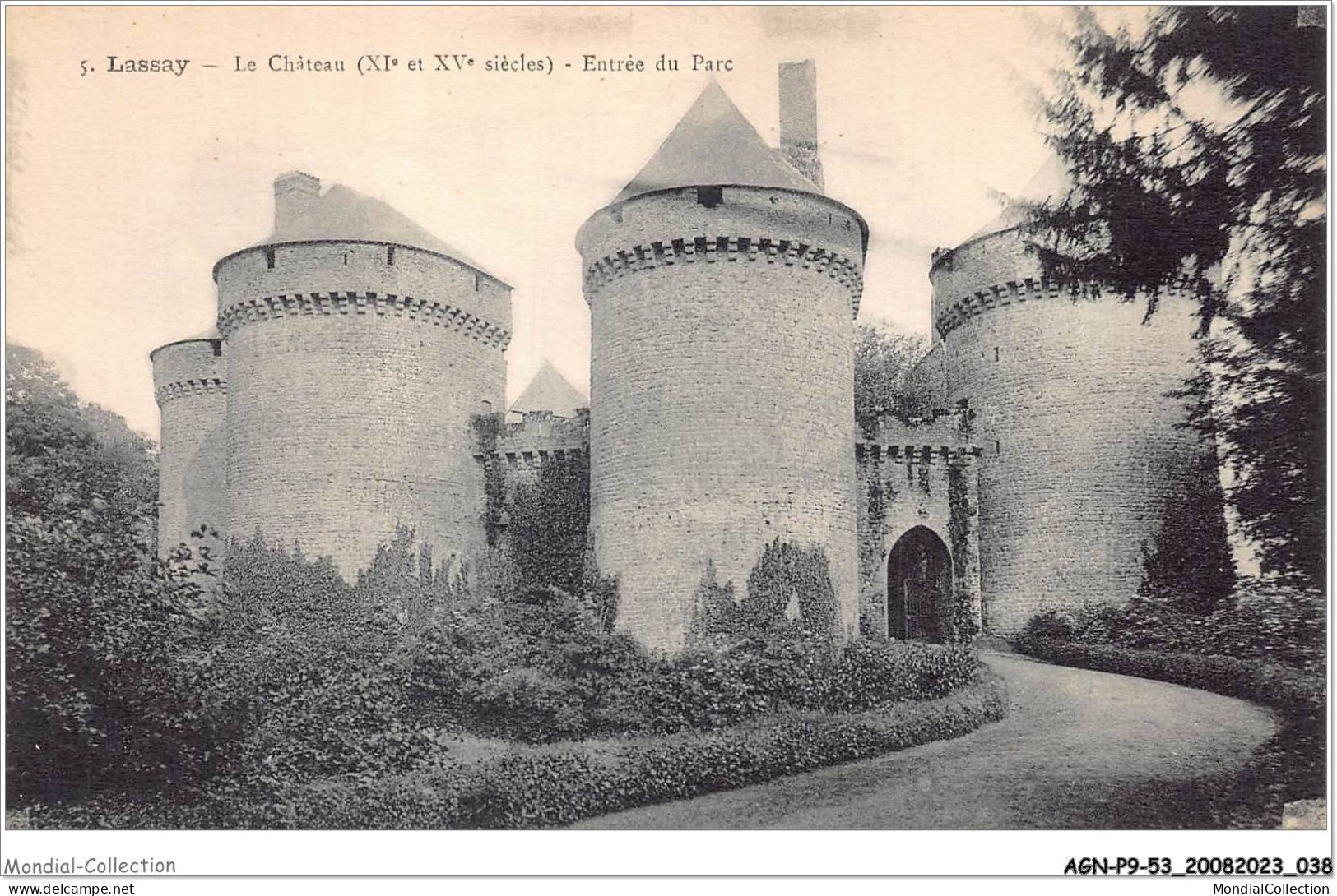 AGNP9-0731-53 - LASSAY - Le Chateau  - Entrée Du Parc - Lassay Les Chateaux