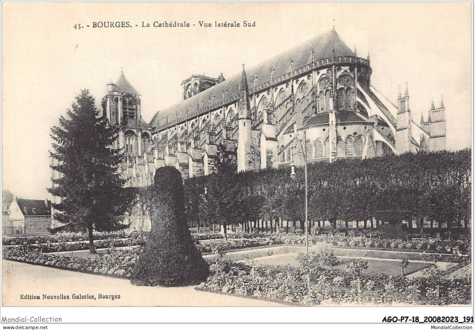 AGOP7-0655-18 - BOURGES - La Cathédrale - Vue Latérale Sud - Bourges