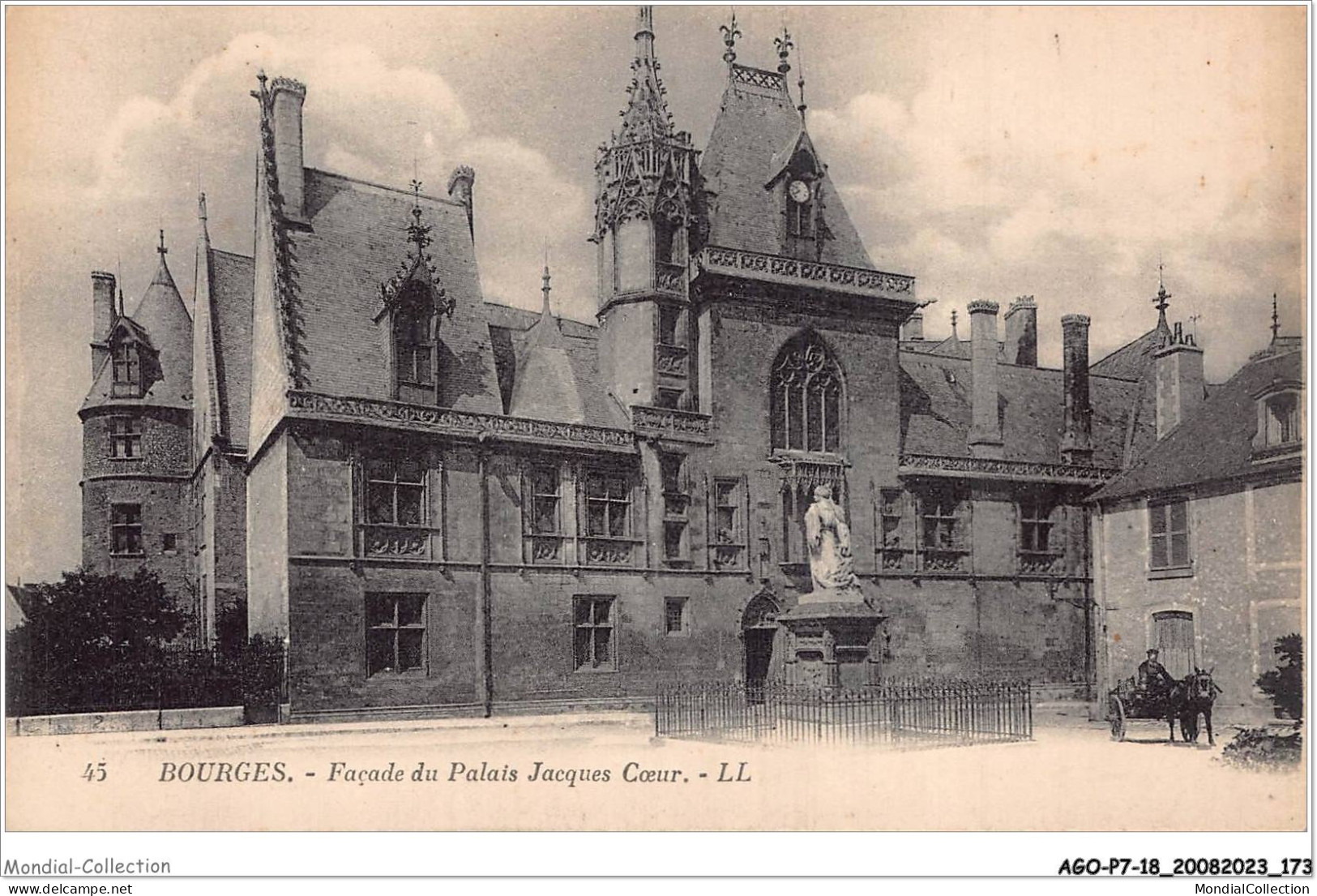 AGOP7-0646-18 - BOURGES - Façade Du Palais Jacques Coeur - Bourges