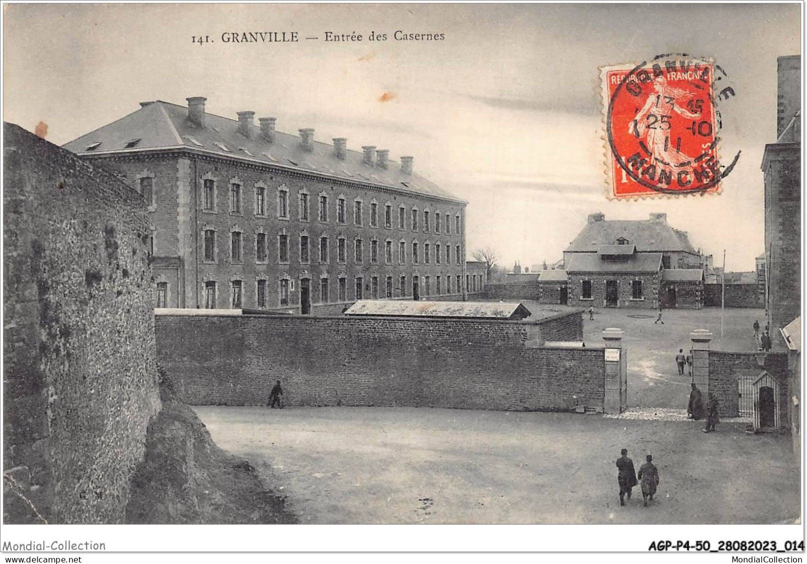 AGPP4-0331-50 - GRANVILLE - Entrée Des Casernes  - Granville