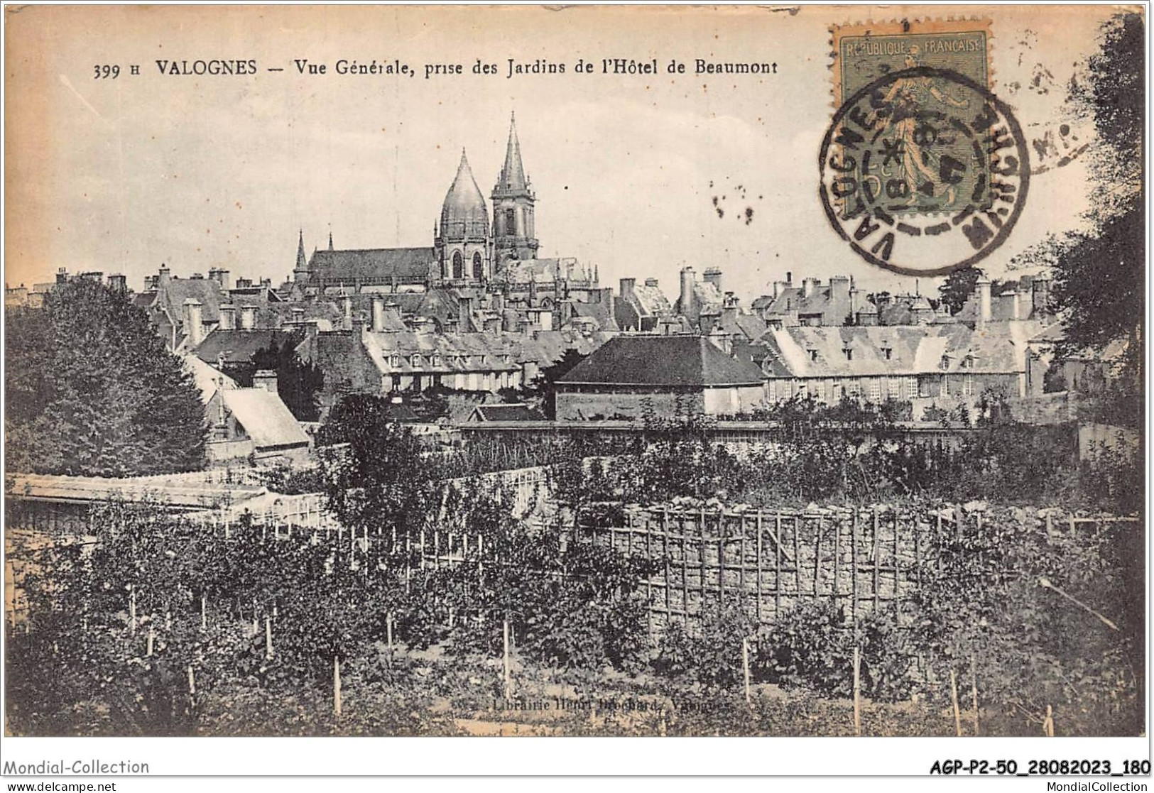 AGPP2-0211-50 - VALOGNES - Vue Générale Prise Des Jardins De L'hotel De Beaumont  - Valognes