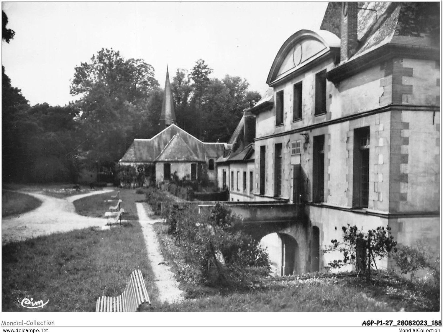 AGPP1-0095-27 - NOYERS -maison De Convalescence De Noyers - Facade Sud Du Chateau Et La Chapelle  - Andere & Zonder Classificatie