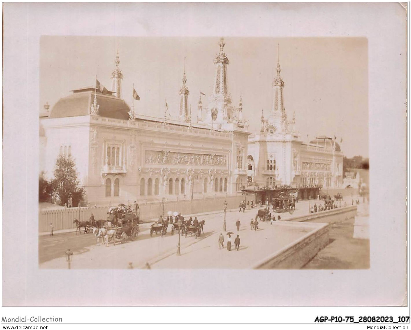 AGPP10-0866-75 - PARIS - Le Théatre De L'opéra  - Markten, Pleinen