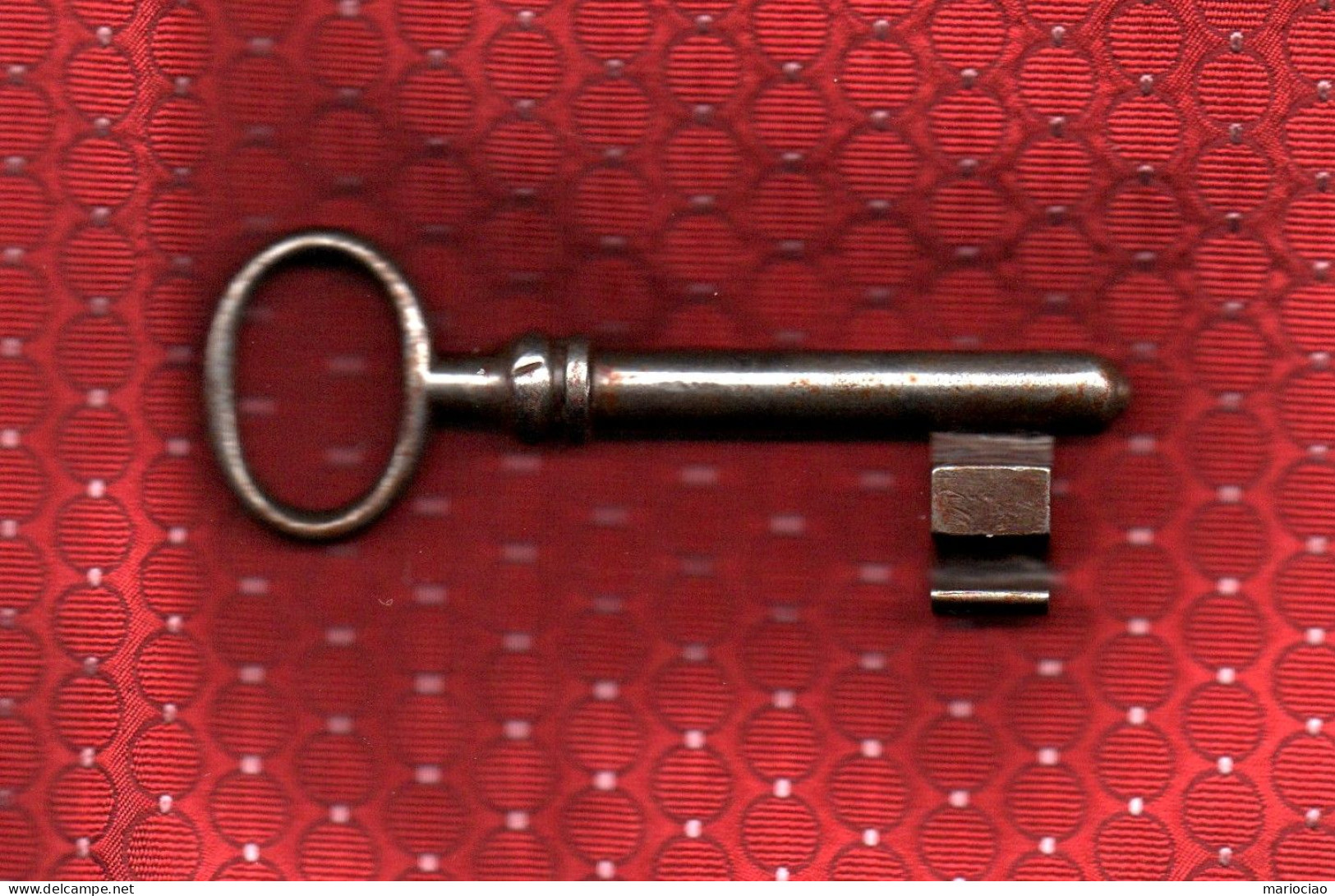 # Chiave Antica (A8) -cm 8,5 - Clé Ancienne - Ancient Key  (2 Scan +1 Photo) - Ferro Battuto