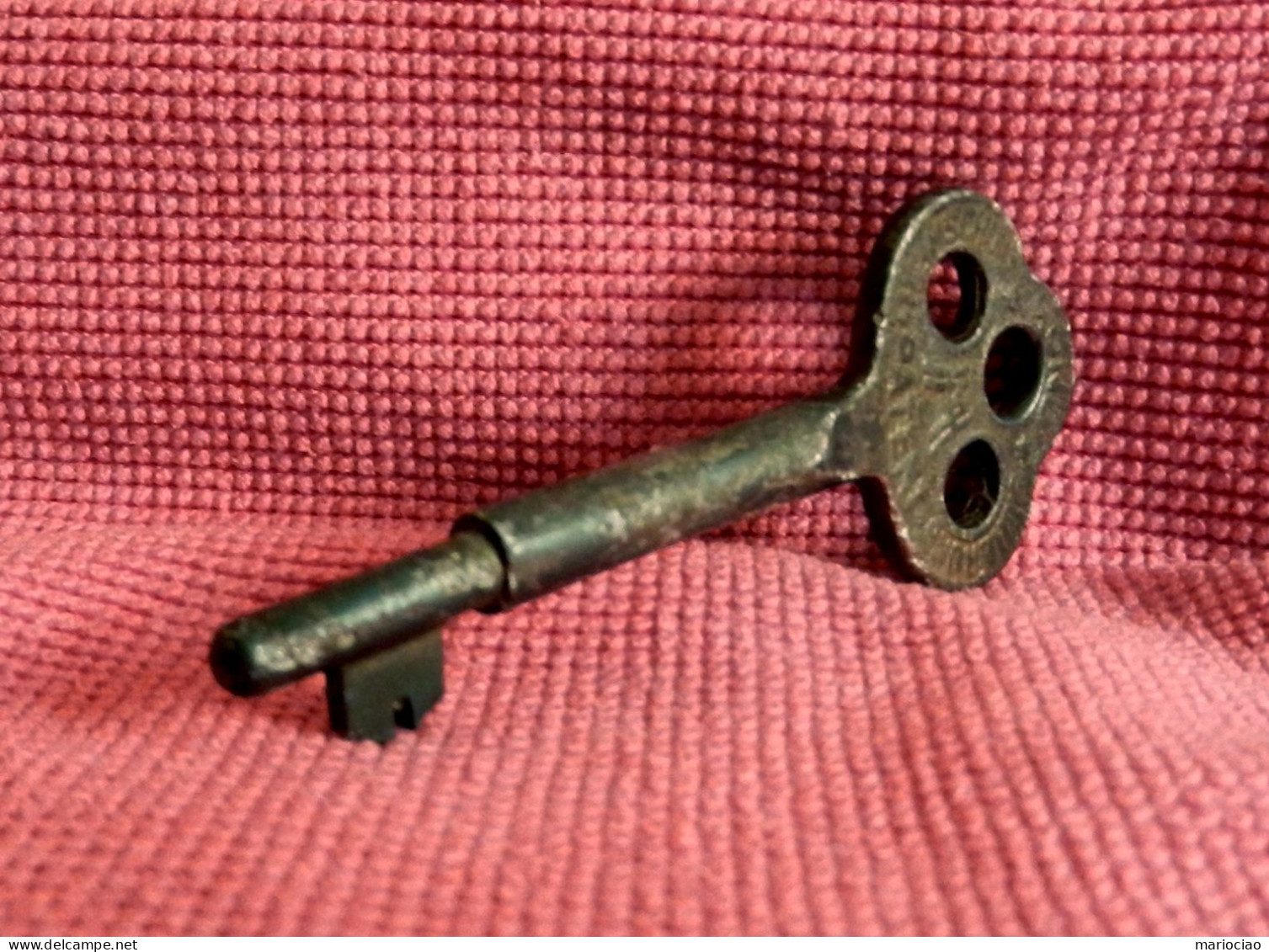 # Chiave Antica (B5) -cm 6,80 - Clé Ancienne - Ancient Key  (2 Scan +1 Photo) - Ijzerwerk