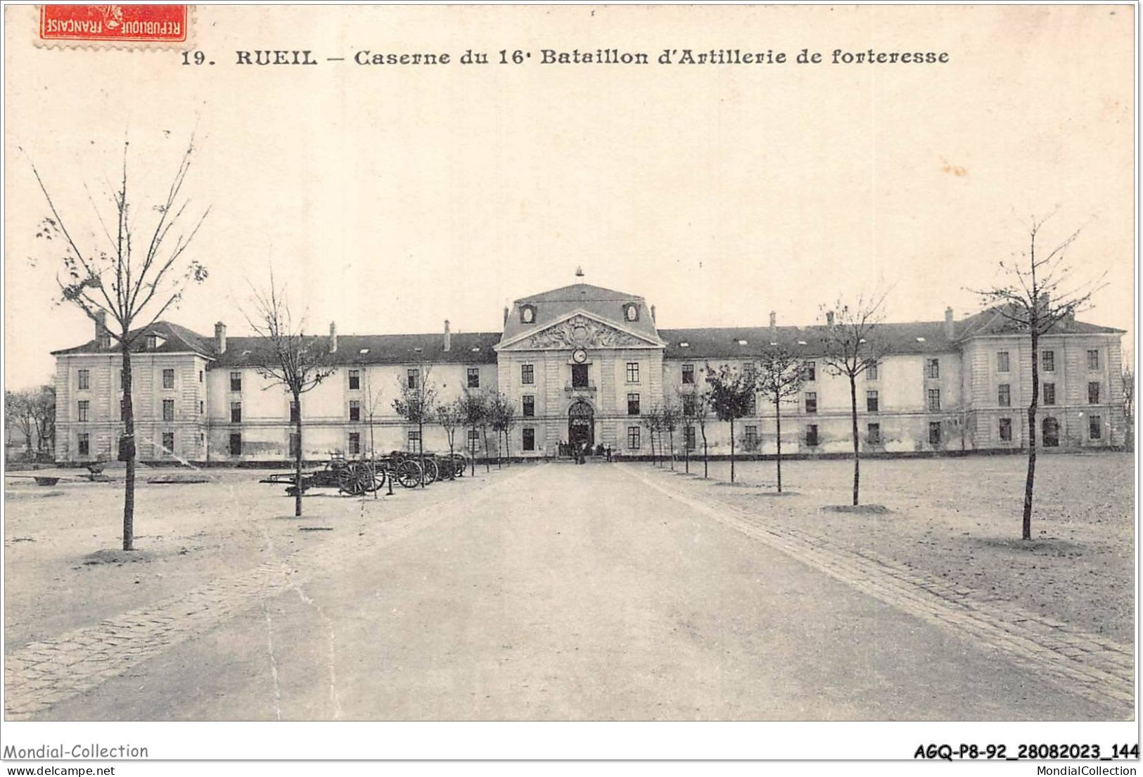 AGQP8-0661-92 - RUEIL - Caserne Du 16e Bataillon D'artillerie De Forteresse  - Rueil Malmaison