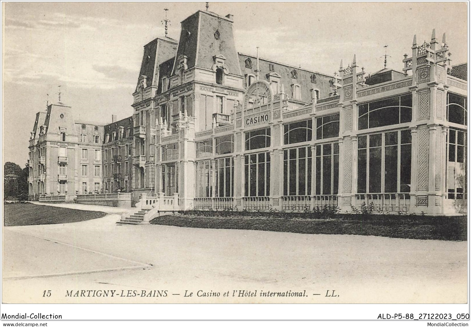 ALDP5-88-0426 - MARTIGNY-LES-BAINS - Le Casino Et L'hôtel International - Neufchateau