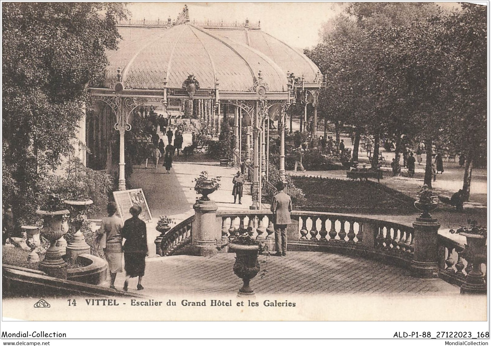 ALDP1-88-0085 - VITTEL - Escalier Du Grand Hôtel Et Les Galeries - Contrexeville
