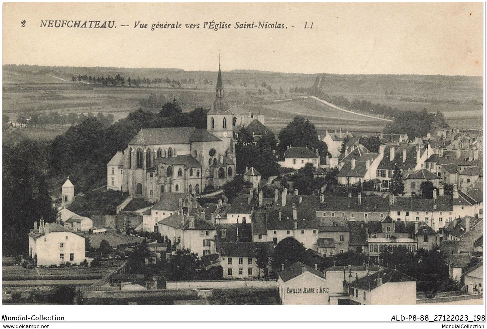 ALDP8-88-0800 - NEUFCHATEAU - Vue Générale Vers L'église Saint-nicolas - Neufchateau