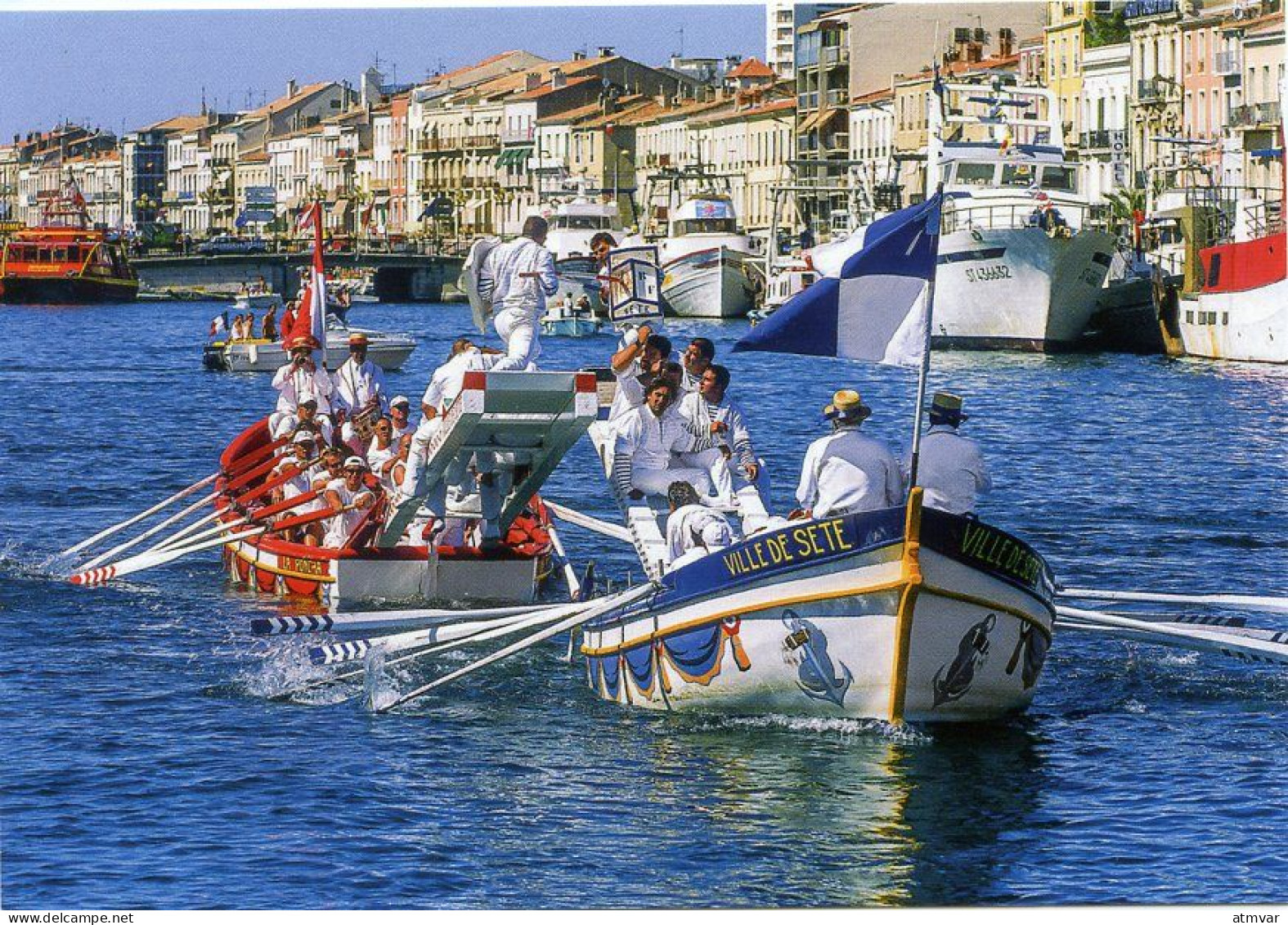 SETE (Hérault) Les Joutes Nautiques, Water Jousting, Port, Bateaux - Sete (Cette)