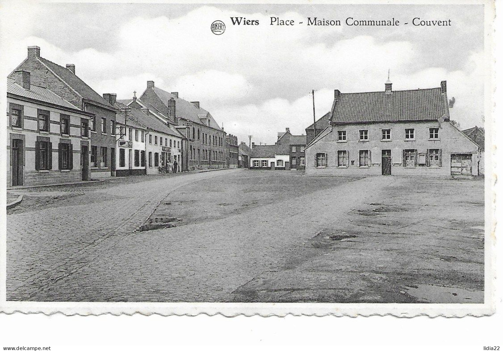 Wiers   (Peruwelz) Place Maison Communale Couvent - Peruwelz