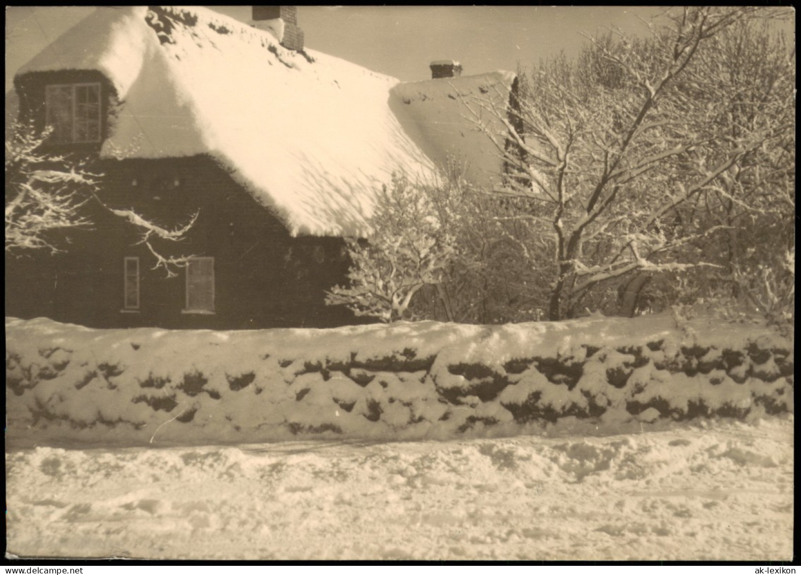 Ansichtskarte Sylt Insel Sylt Verschneites Wohnhaus 1956 - Autres & Non Classés