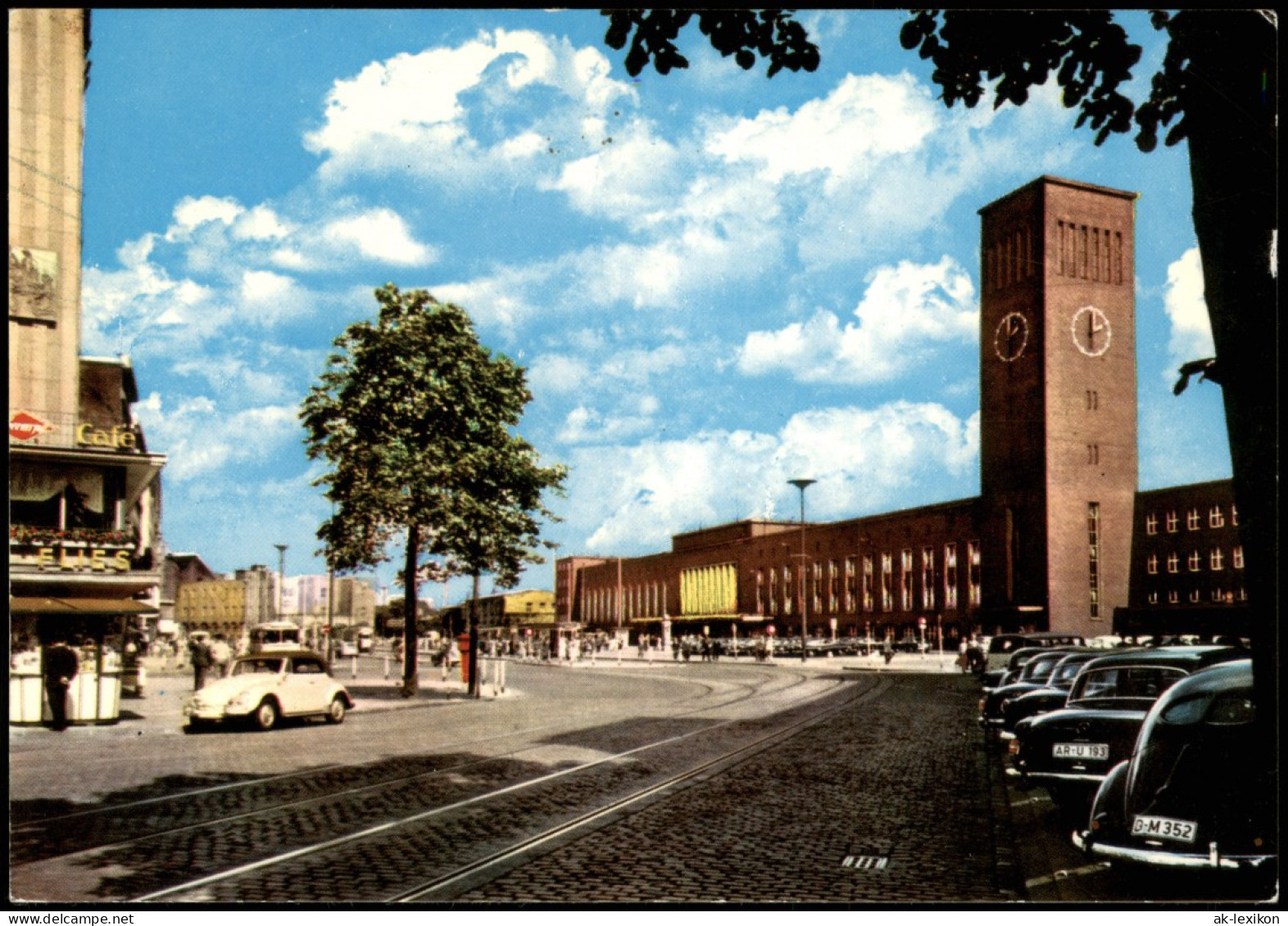 Ansichtskarte Düsseldorf Hauptbahnhof, Vorplatz Mit Autos 1960 - Düsseldorf