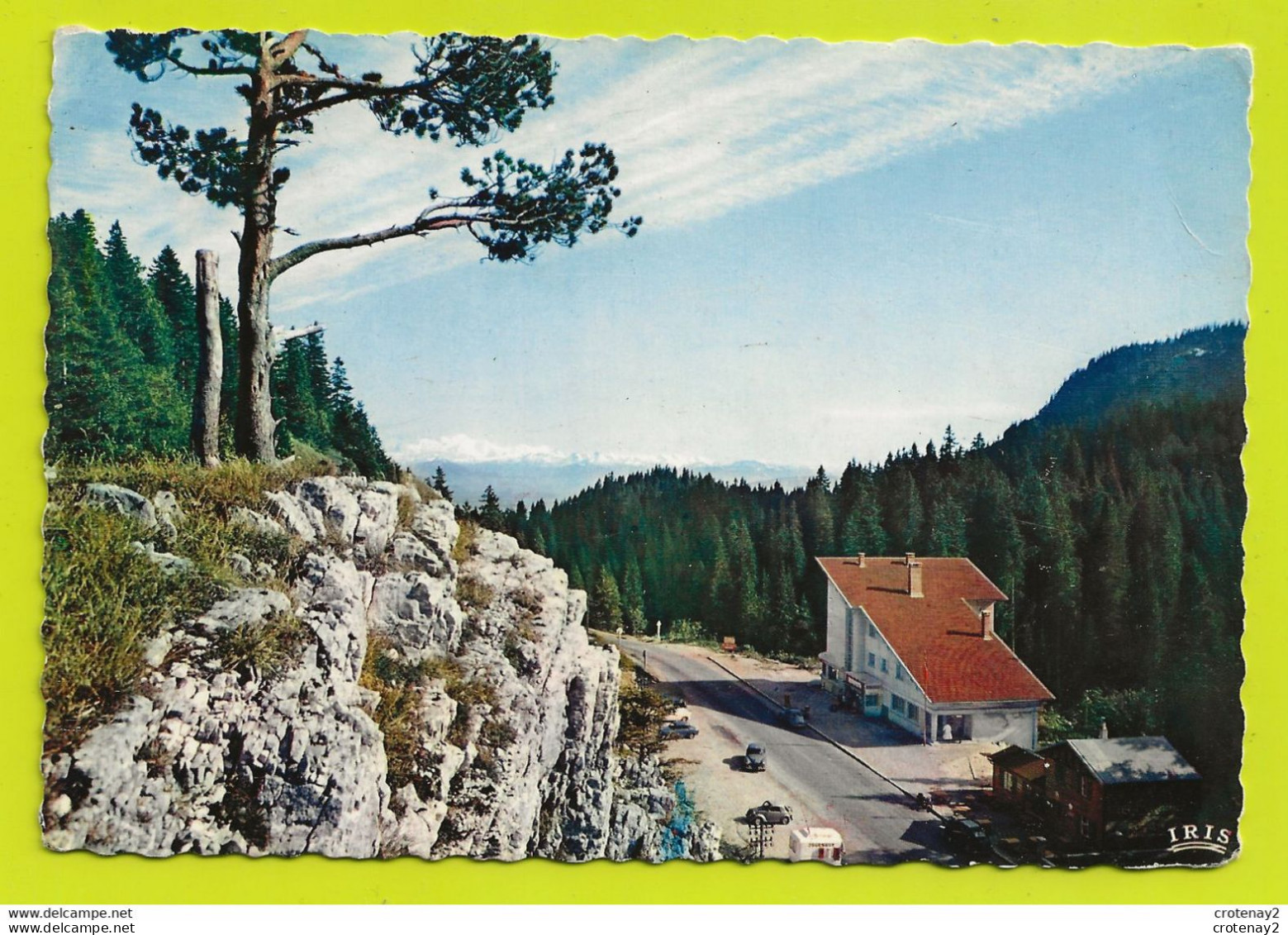 01 COL DE LA FAUCILLE Vers GEX N°1730 En 1965 Sommet Du Col Mont Blanc Peugeot 203 Simca 4 Caravane Journaux VOIR DOS - Gex