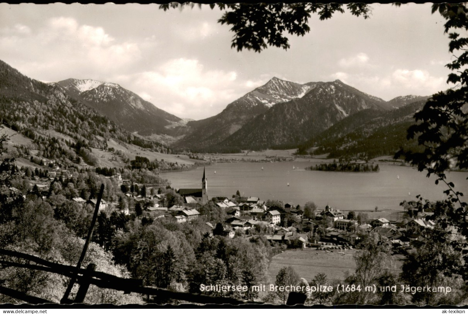 Schliersee Ortspanorama Mit Brecherspitze (1684 M) Und Jägerkamp 1957 - Schliersee