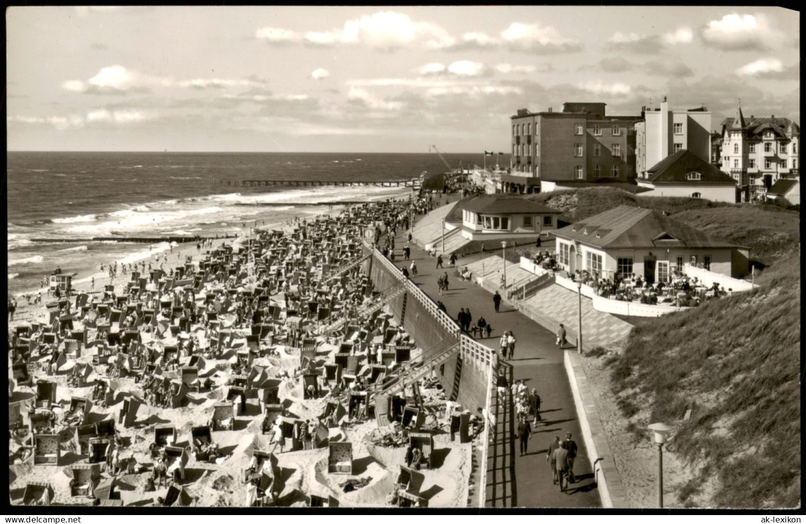 Westerland-Sylt Strand Mit Promenade Nordseeheilbad Auf Sylt 1960 - Altri & Non Classificati
