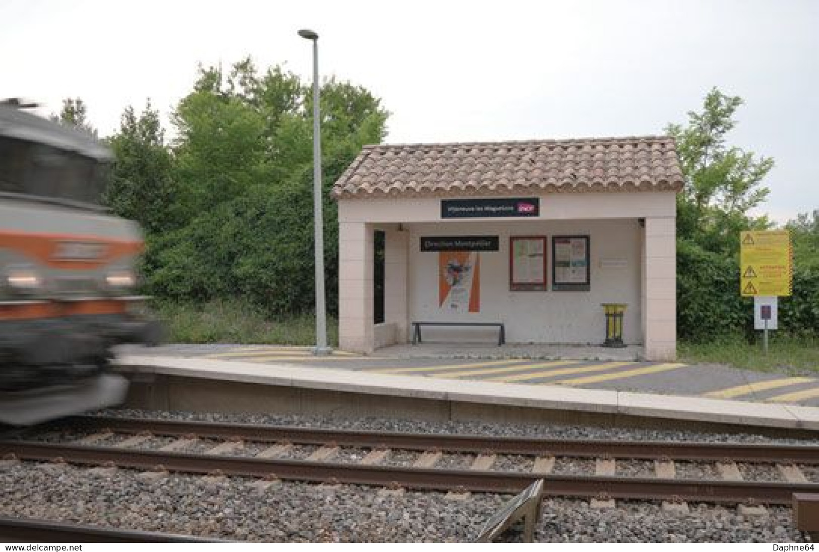 Villeneuve Les Maguelone -  Gare SNCF - 9980 à 82 (3CP) - Autres & Non Classés