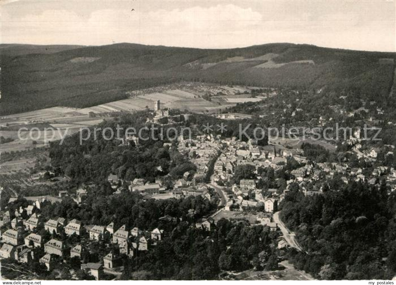 72949367 Koenigstein Taunus Heiklimatischer Hoehenluftkuort Fliegeraufnahme Koen - Koenigstein