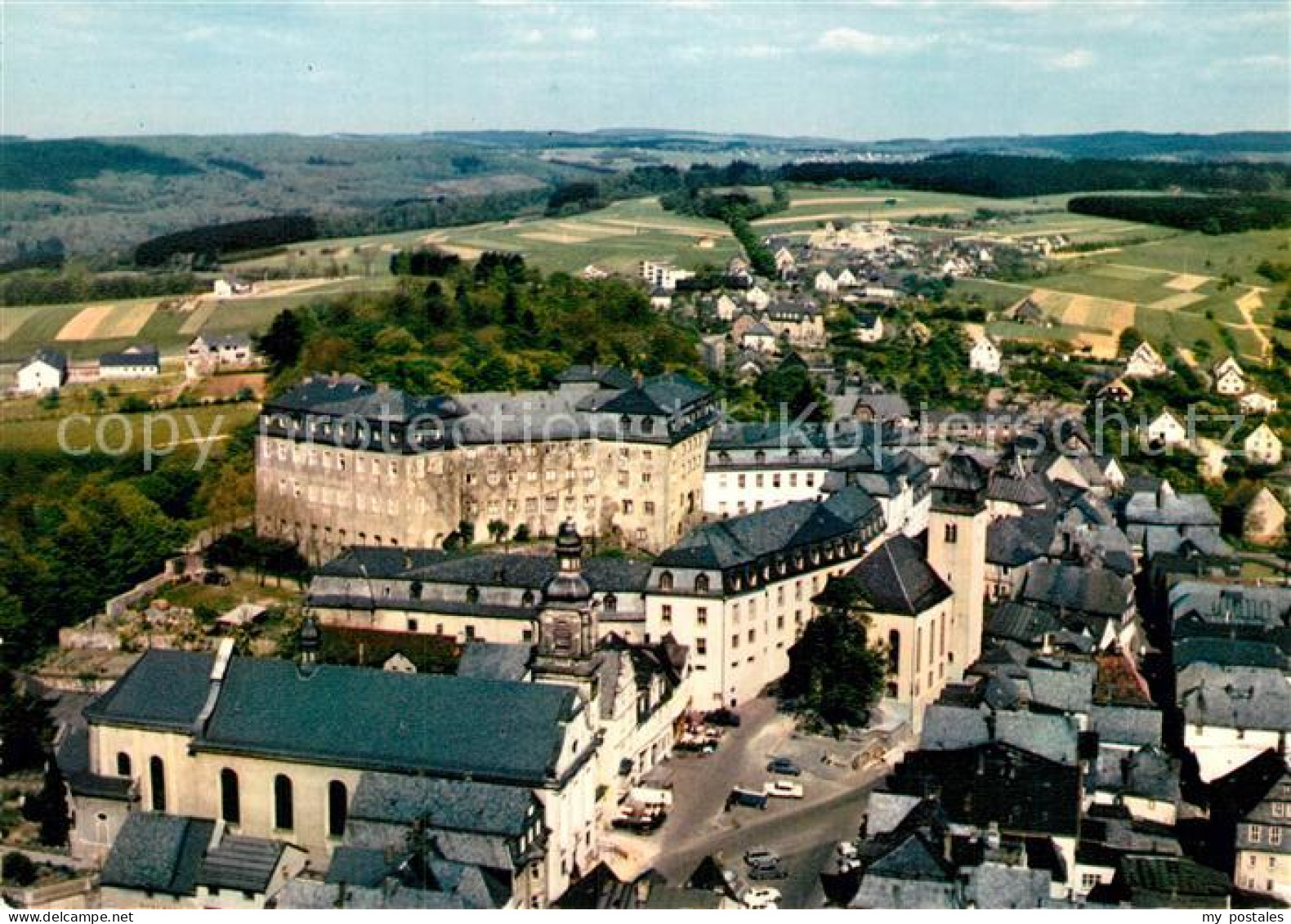 72948504 Hachenburg Westerwald Fliegeraufnahme Cafe Klein Hachenburg - Hachenburg