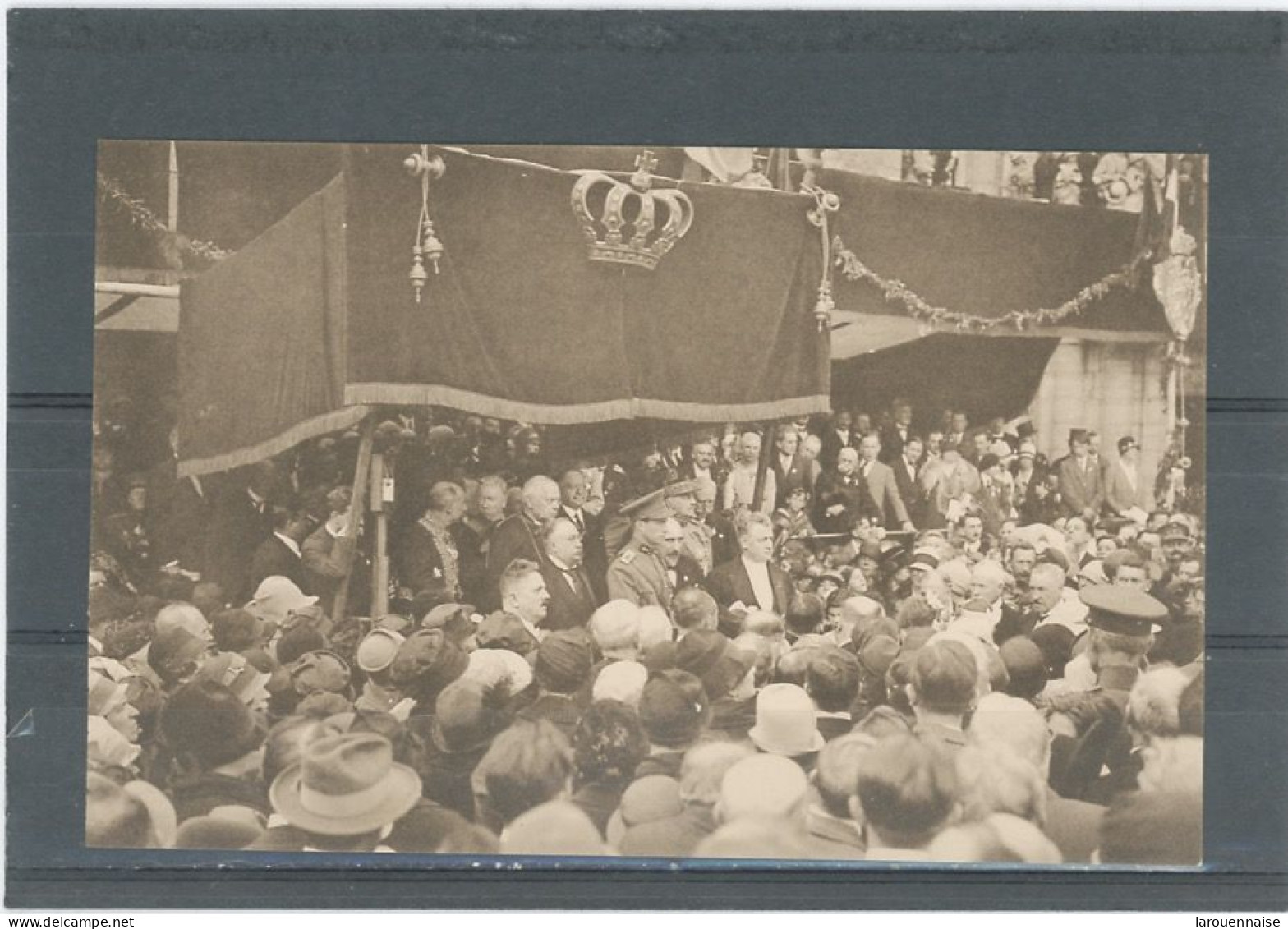 DINANT -SOUVENIR DE L'INAUGURATION DU MONUMENT AUX MORT DE DINANT , 23 AOUT 1914 -LA TRIBUNE - Dinant