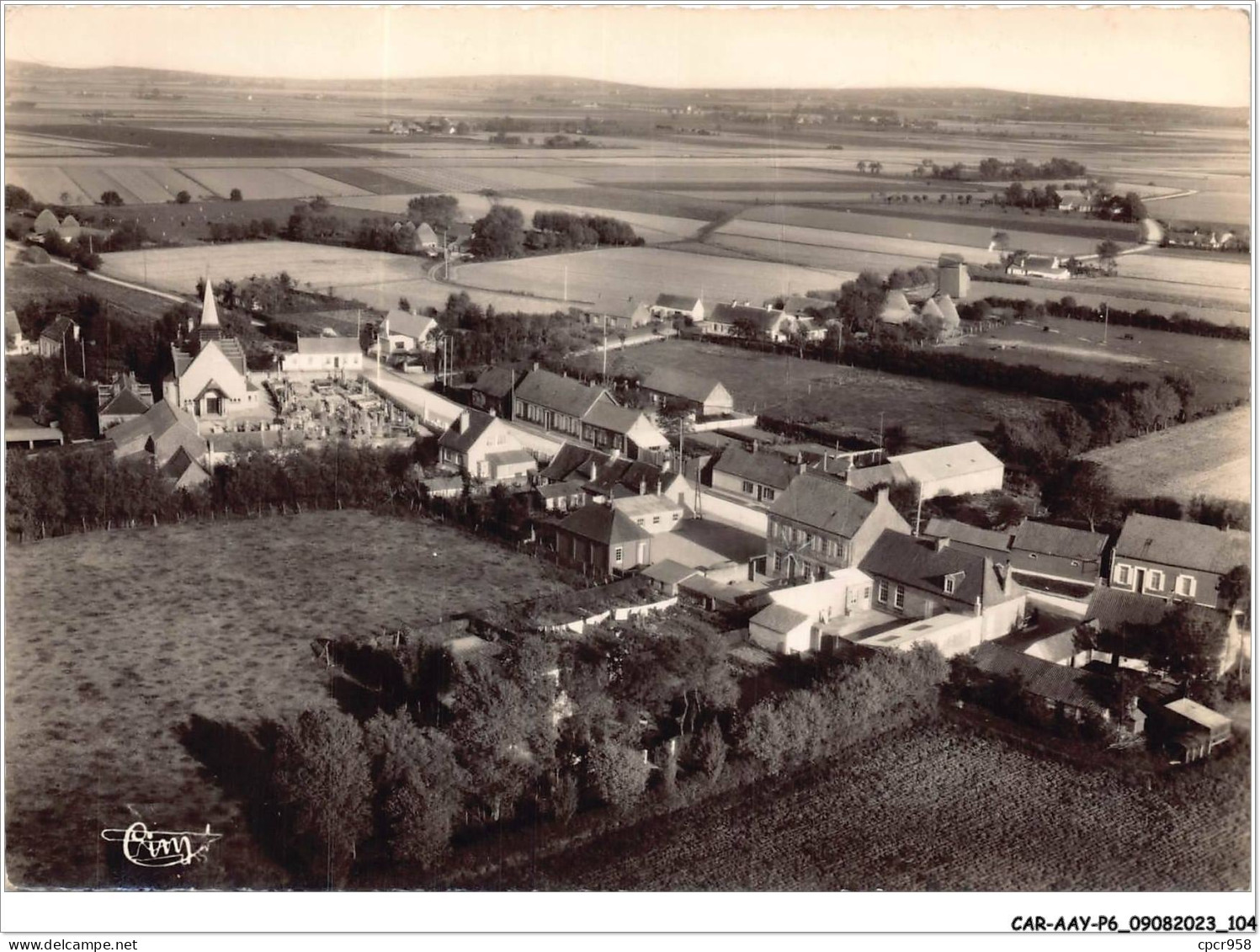 CAR-AAYP6-62-0427 - OFFERKERQUE - Le Village - Vue Aerienne - Andere & Zonder Classificatie