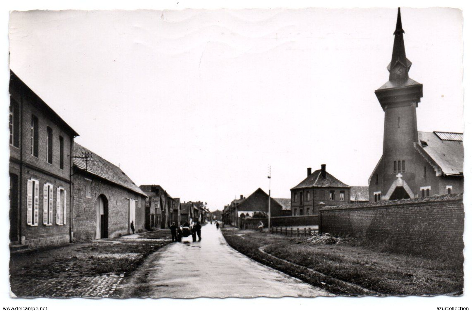 Rumaucourt. Rue Clémenceau Et L'église - Other & Unclassified