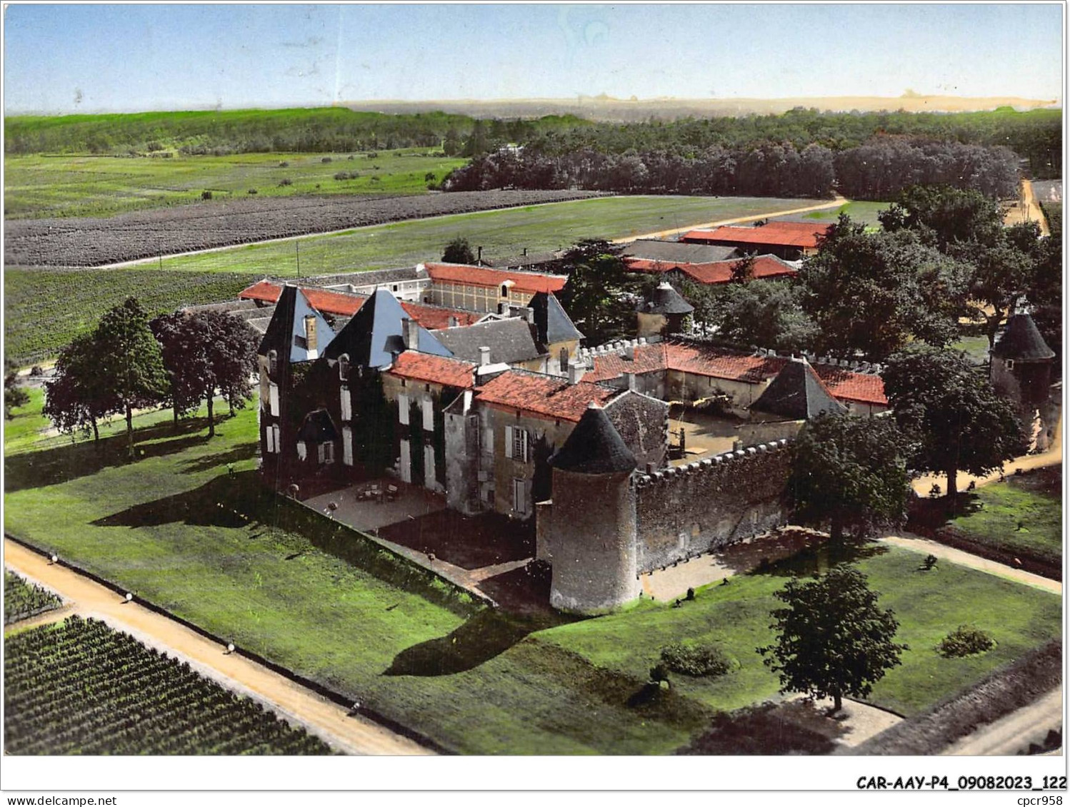 CAR-AAYP4-33-0278 - SAUTERNES - Chateau Yquem - Autres & Non Classés