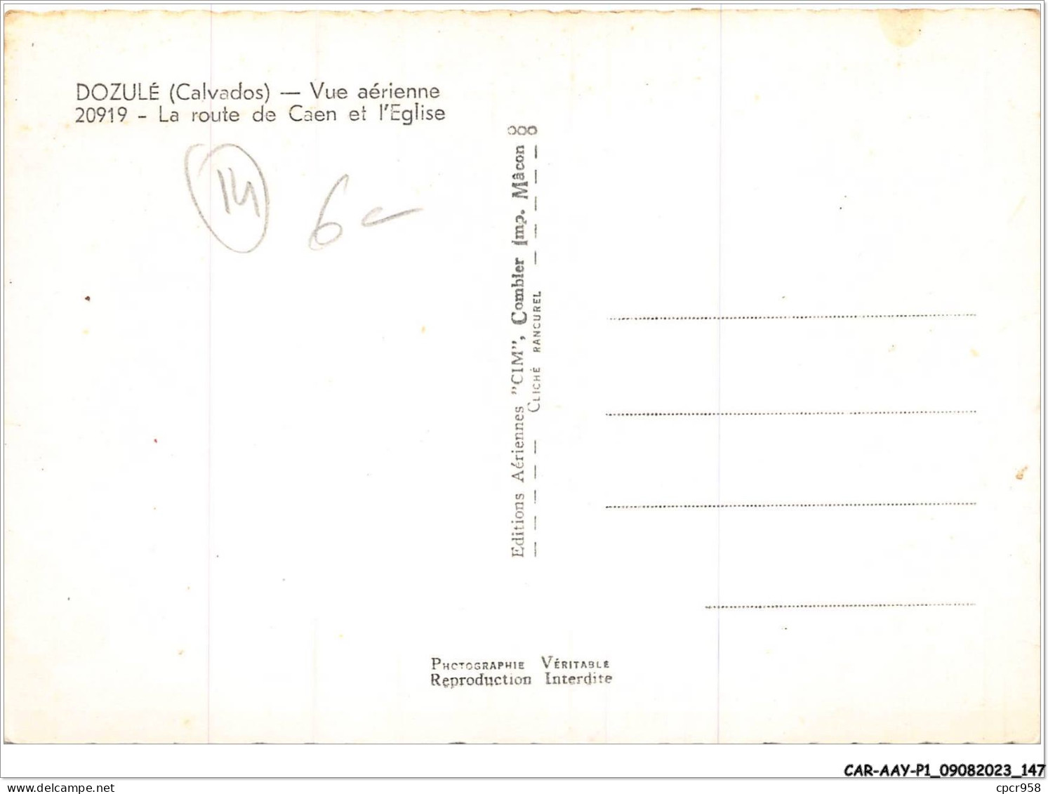 CAR-AAYP1-14-0074 - DOZULE - Vue Aerienne - La Route De Caen Et L'eglise - Andere & Zonder Classificatie