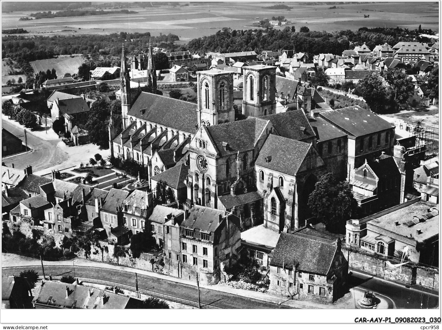 CAR-AAYP1-02-0016 - LAON - Eglise - St-Martin - Laon