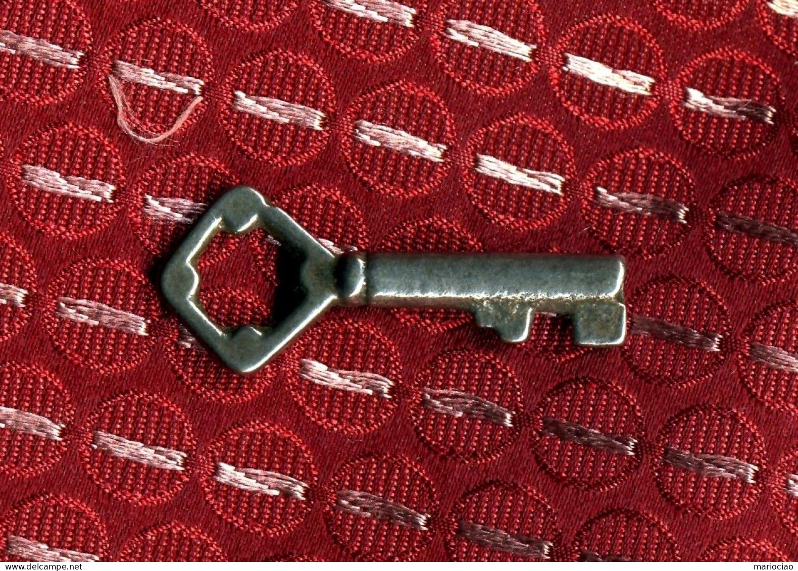 # Chiave Antica (P3) Cm 3,1 - Clé Ancienne  - Ancient Key  (2 Scan + 1 Photo) - Ferro Battuto