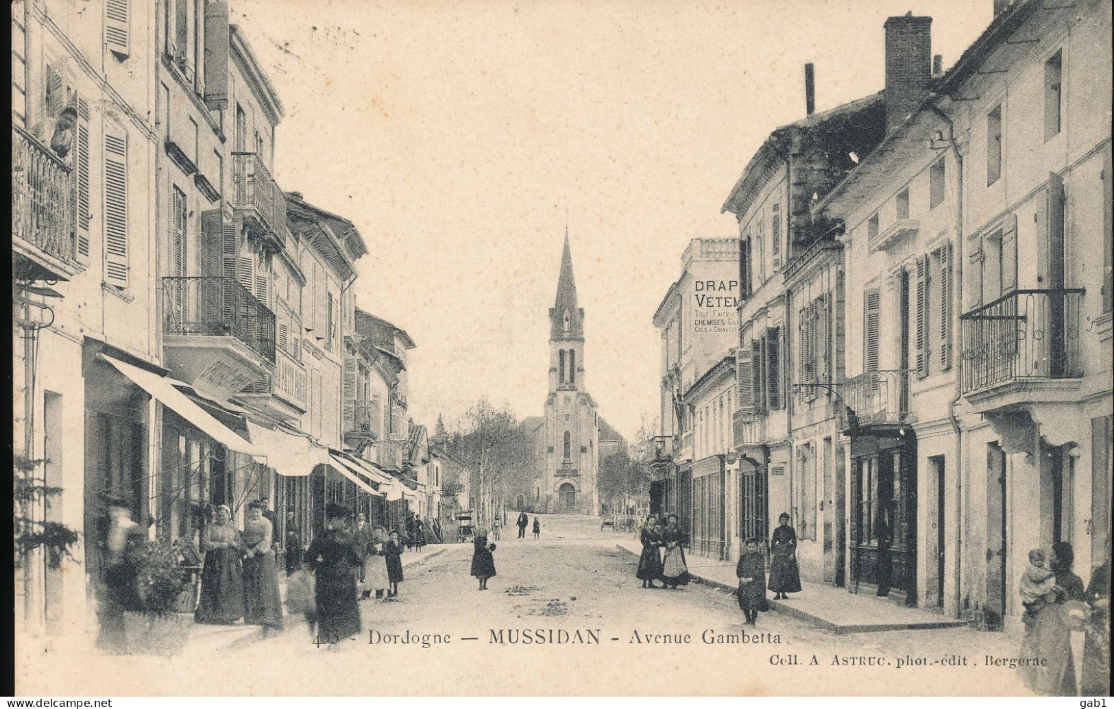 24 -- Mussidan -- Avenue Gambetta - Mussidan