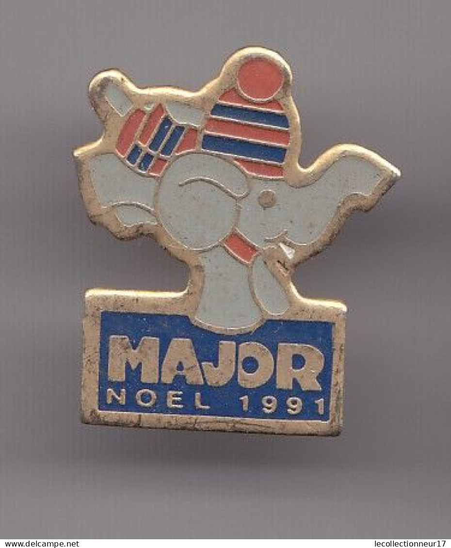 Pin's Major Noël 1991 Eléphant Réf 8074 - Animals