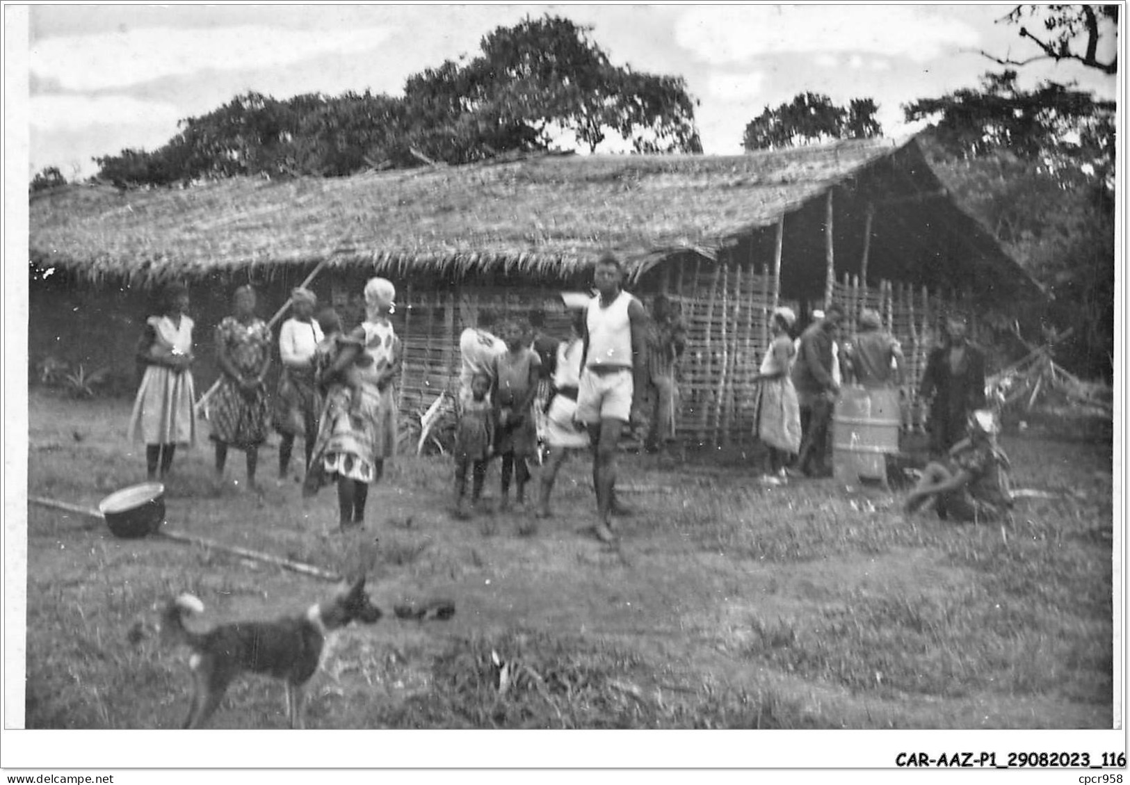 CAR-AAZP1-0059 - CAMEROUN - On Va Finir Poto-poto De La Chapelle De Djolé  - Cameroun