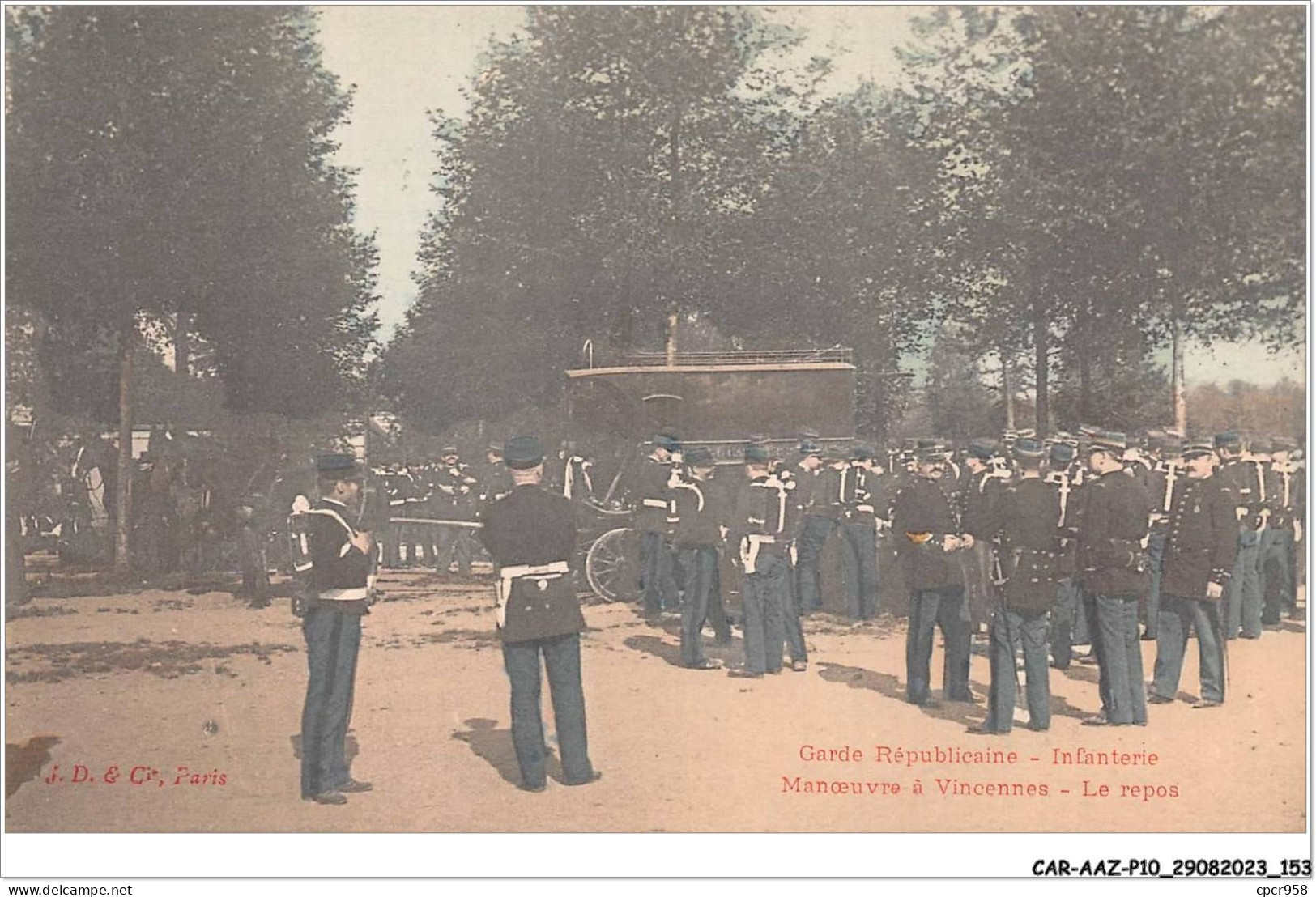 CAR-AAZP10-0796 - MILITAIRE - Garde Républicaine - Infanterie - Manoeuvres à Vincennes  - Manoeuvres