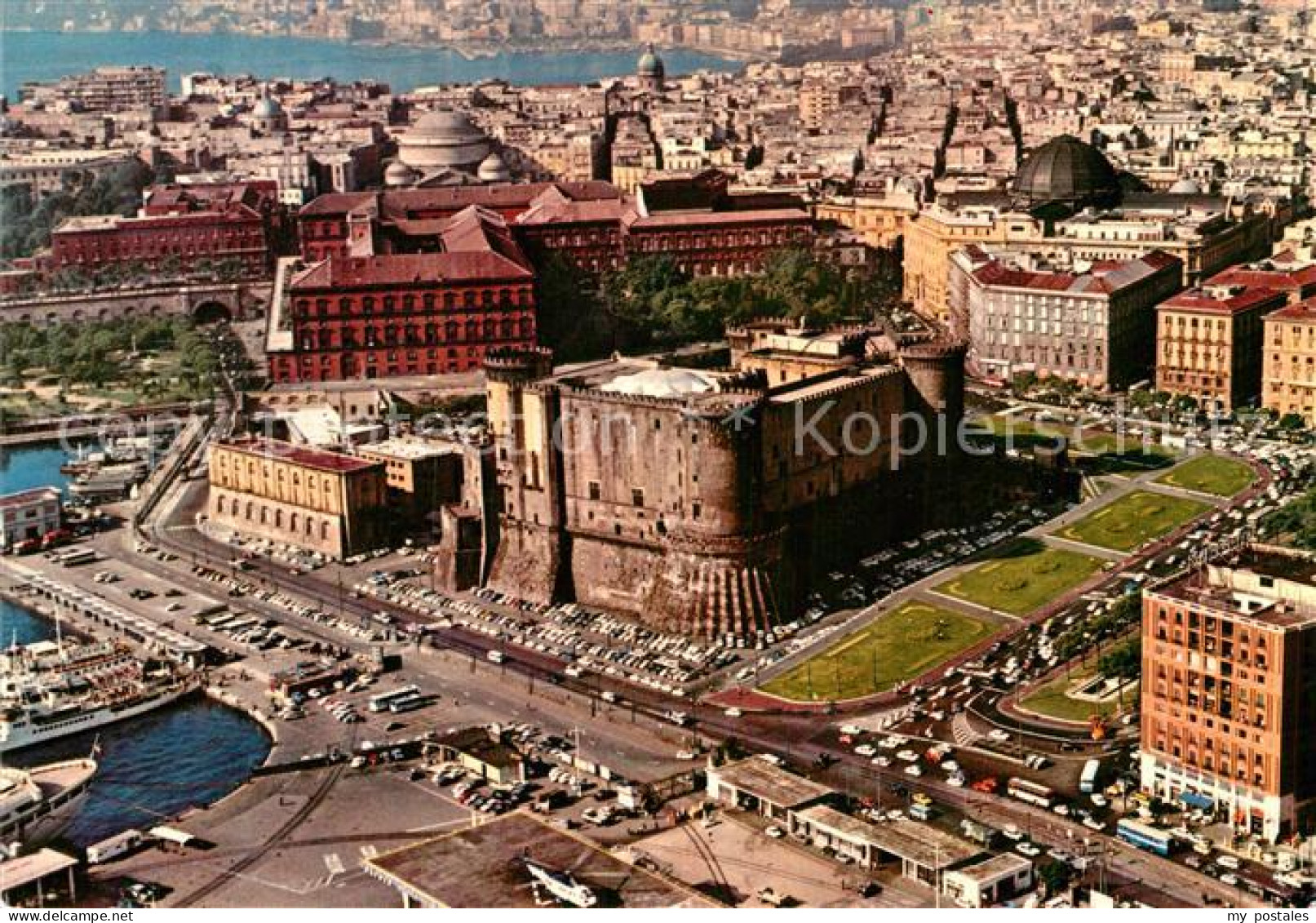 72943102 Napoli Neapel Molo Beverello Festungsturm Napoli - Andere & Zonder Classificatie