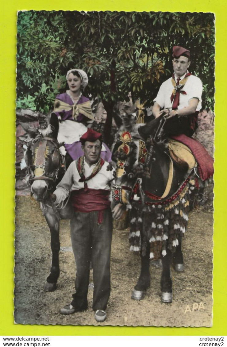 En Pays Catalan N°4 Groupe Folklorique Els Trajiners Muletiers Catalans En 1958 Folklore - Vestuarios